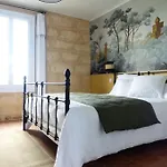 Feriehus Maison Familiale Climatisee, Piscine St Emilion *