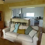 Maison Familiale Climatisee, Piscine St Emilion