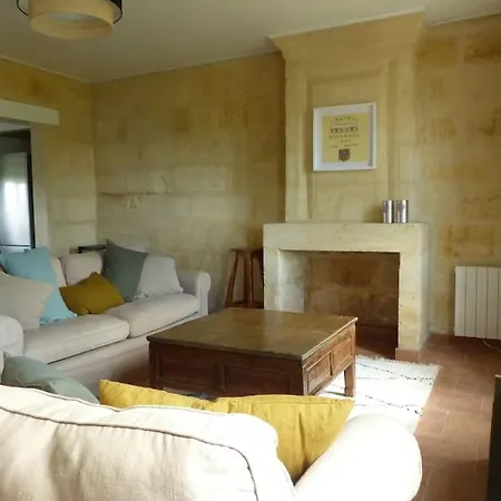 Vakantiehuis Maison Familiale Climatisee, Piscine St Emilion