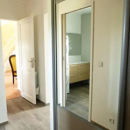 Vakantiehuis Maison Familiale Climatisee, Piscine St Emilion